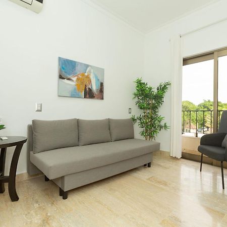 Suites At Grand Laguna Beach By Calisto Stays โซซูอา ภายนอก รูปภาพ