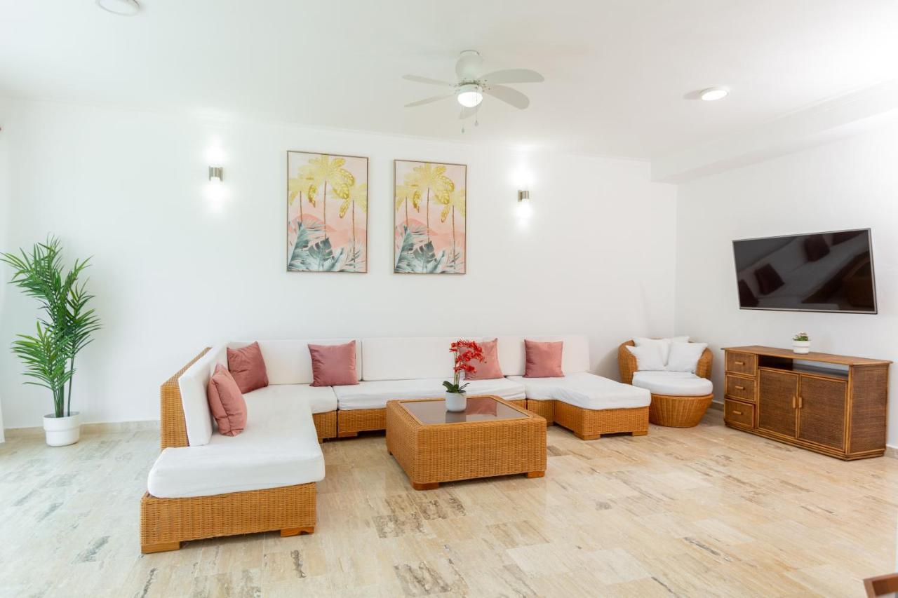 Suites At Grand Laguna Beach By Calisto Stays โซซูอา ภายนอก รูปภาพ
