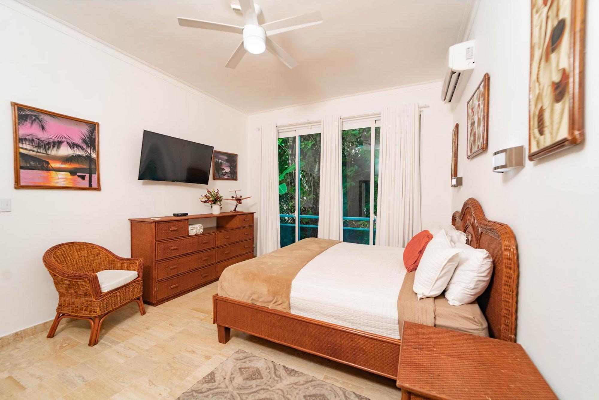 Suites At Grand Laguna Beach By Calisto Stays โซซูอา ภายนอก รูปภาพ