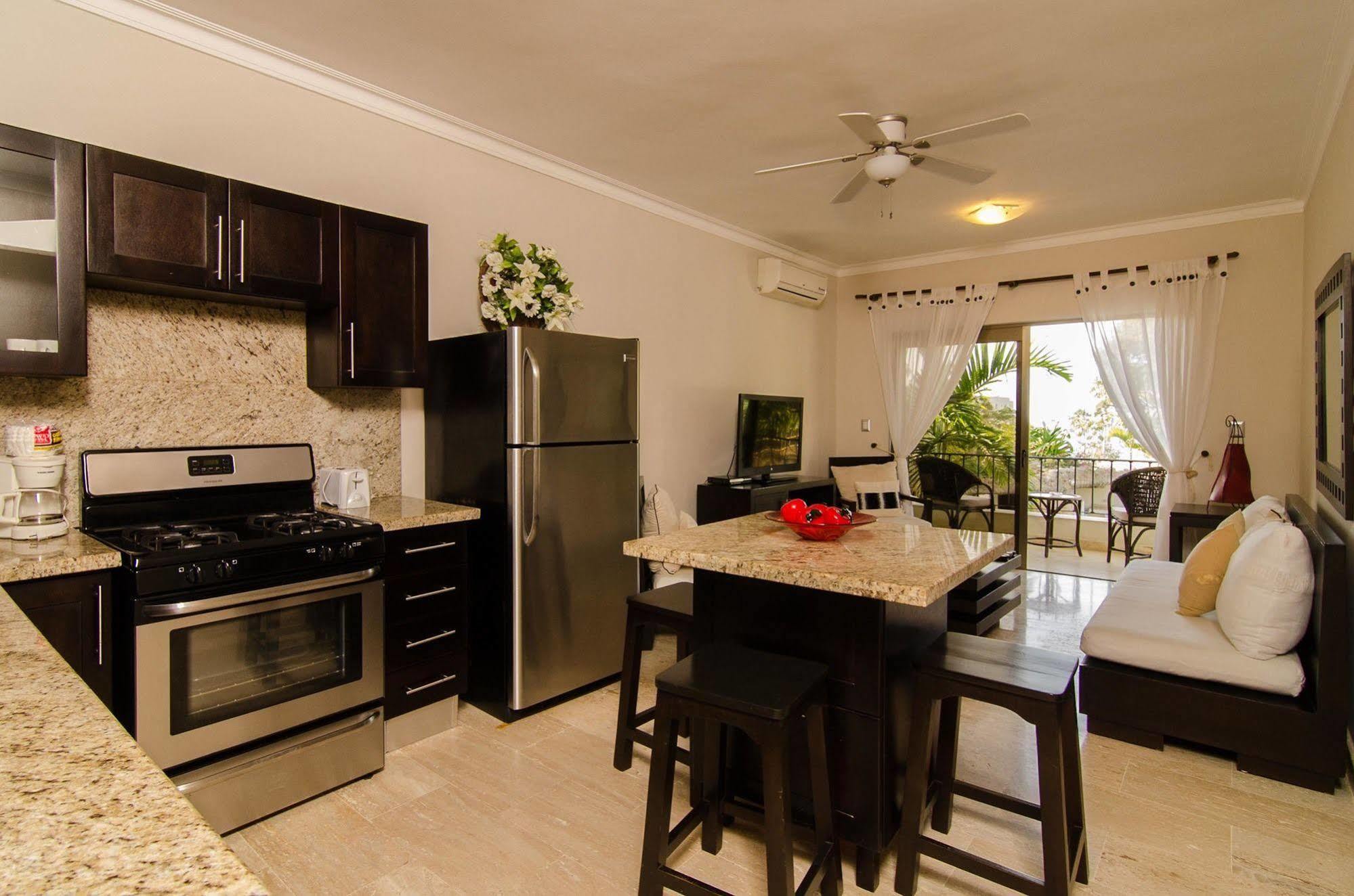 Suites At Grand Laguna Beach By Calisto Stays โซซูอา ภายนอก รูปภาพ